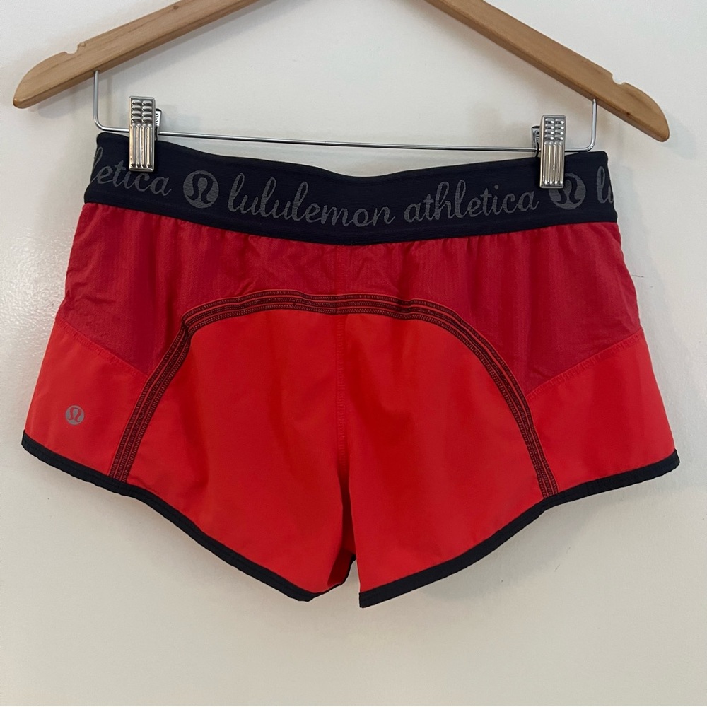 Lululemon shorts size 6